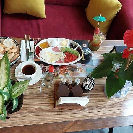 Paris Hotel Cafe Restaurant Istanbul Luaran gambar